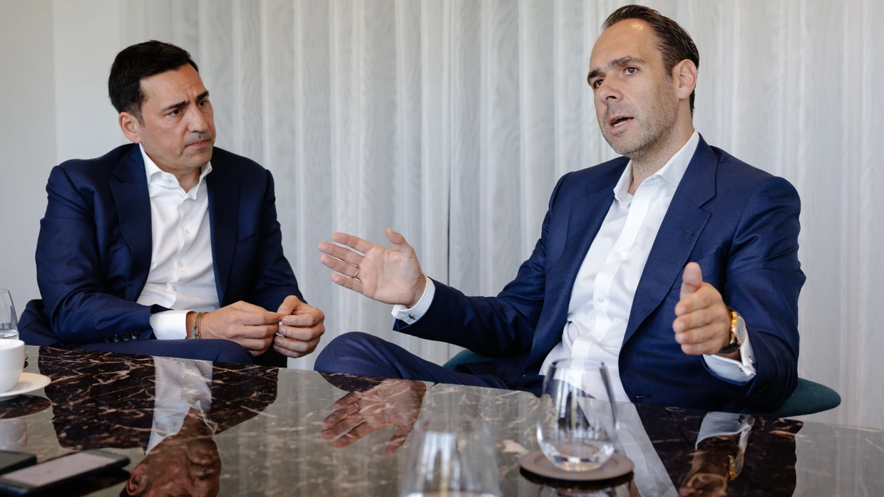 Experten für Großtransaktionen: Burc Hesse (links) und sein Nachfolger als Deutschlandchef von Latham & Watkins, Stefan Rieger (rechts)