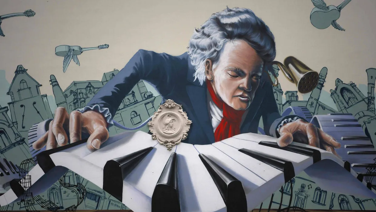 Ein Graffito in Beethovens Heimatstadt Bonn zeigt den nimmermüden Komponisten bei der Arbeit am Klavier.