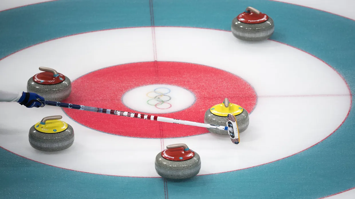Wer räumt am besten ab auf dem Eis? Curling bei Olympia