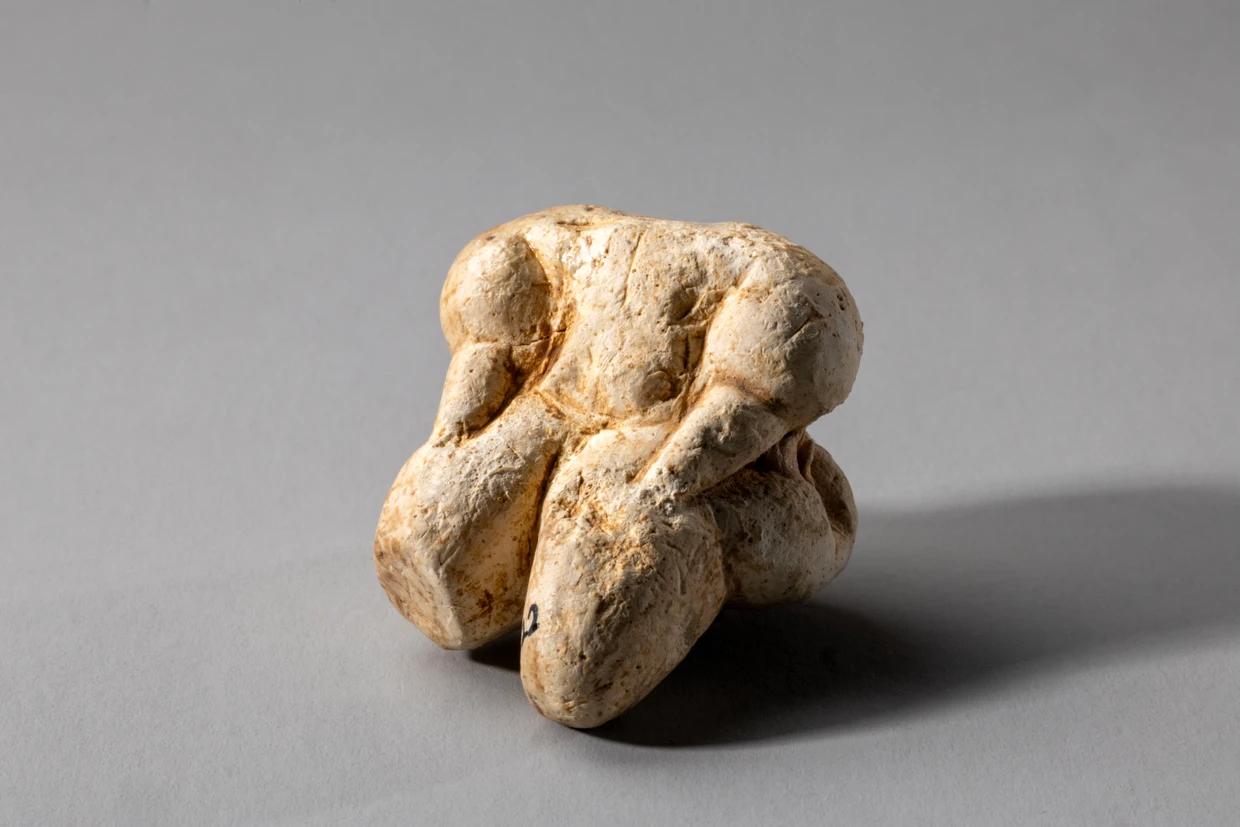 Frauenfigurine aus Gürcütepe