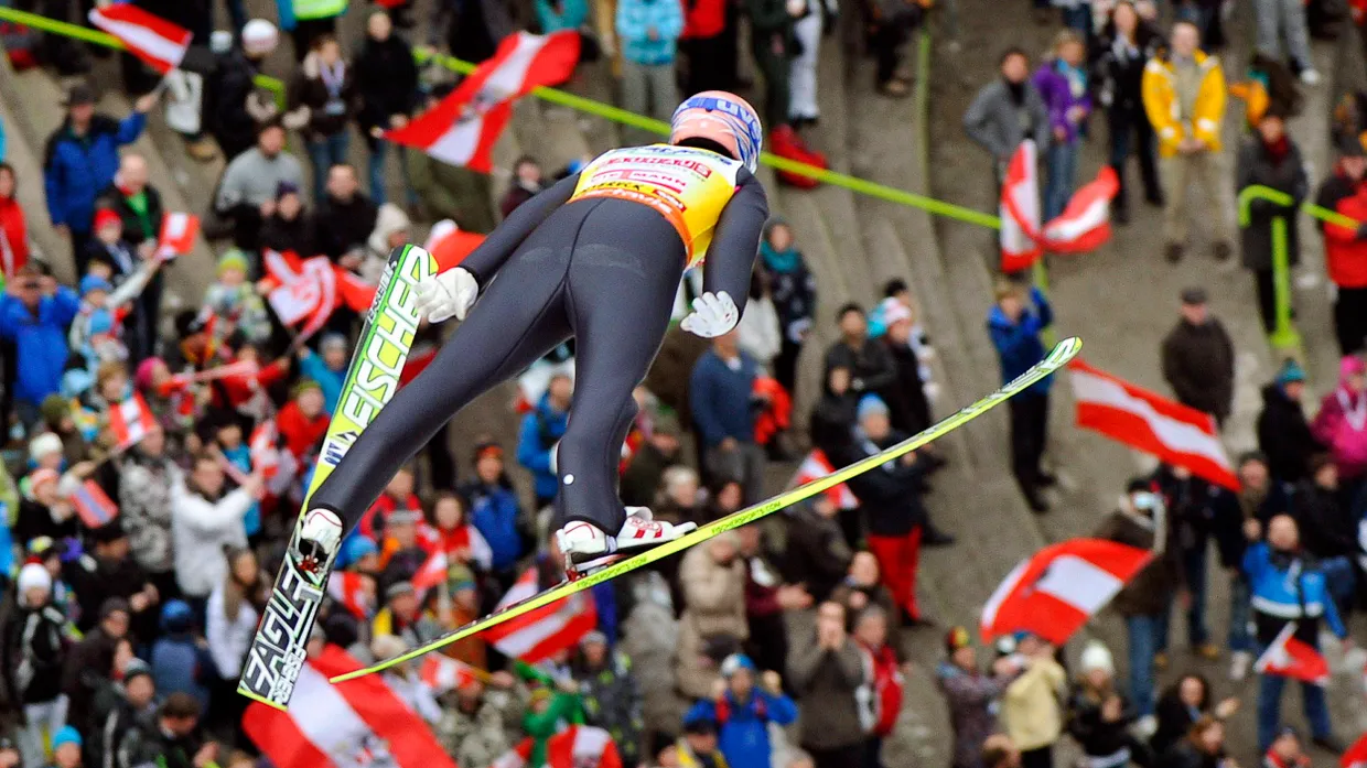 Der falsche Springer aus dem Stubaital siegt: Andreas Kofler verdrängt seinen österreichischen Landsmann Gregor Schlierenzauer auf Rang zwei am Bergisel