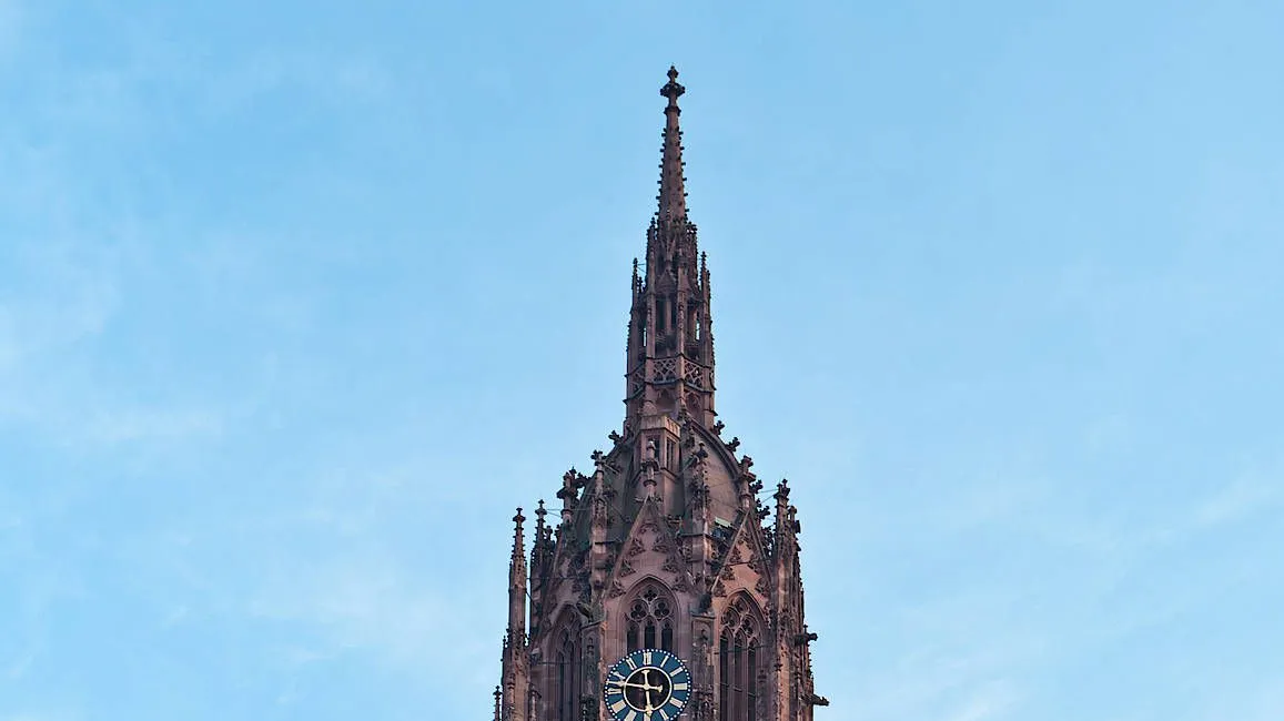 Der Dom in Frankfurt: Die katholische Kirche will sich neu erfinden.