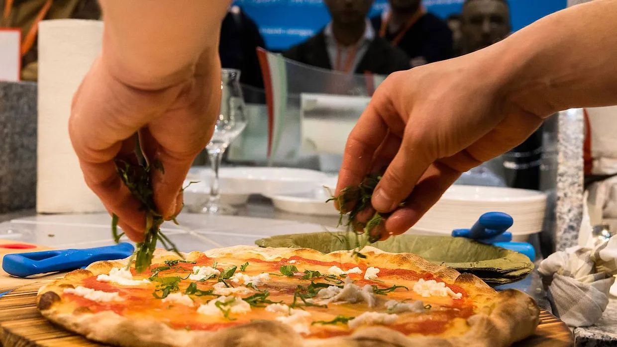 Eine leckere Pizza reicht - und die Datenschutzsorgen sind vergessen.