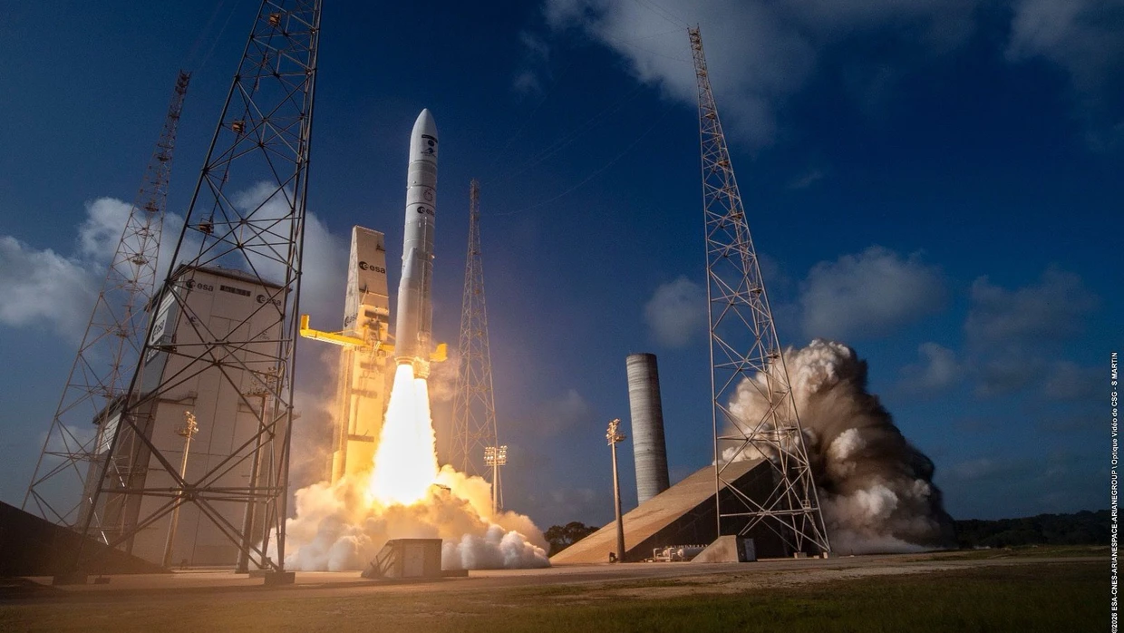 Abgehoben: Die europäische Rakete Ariane 6 trägt den Satelliten in die Umlaufbahn der Erde.