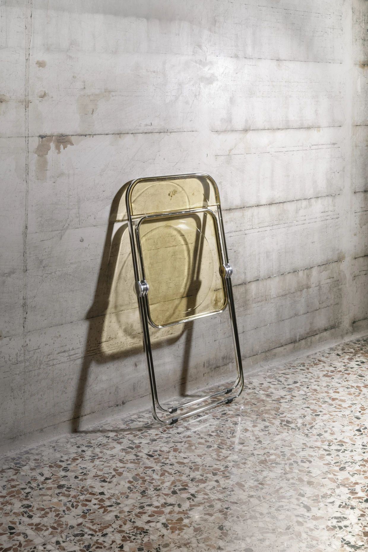 Schöne Schale: Der „Plone“, eine Weiterentwicklung des „Plia“ von 1969, zeugt auch von der Experimentierfreude der späten Sechzigerjahre.