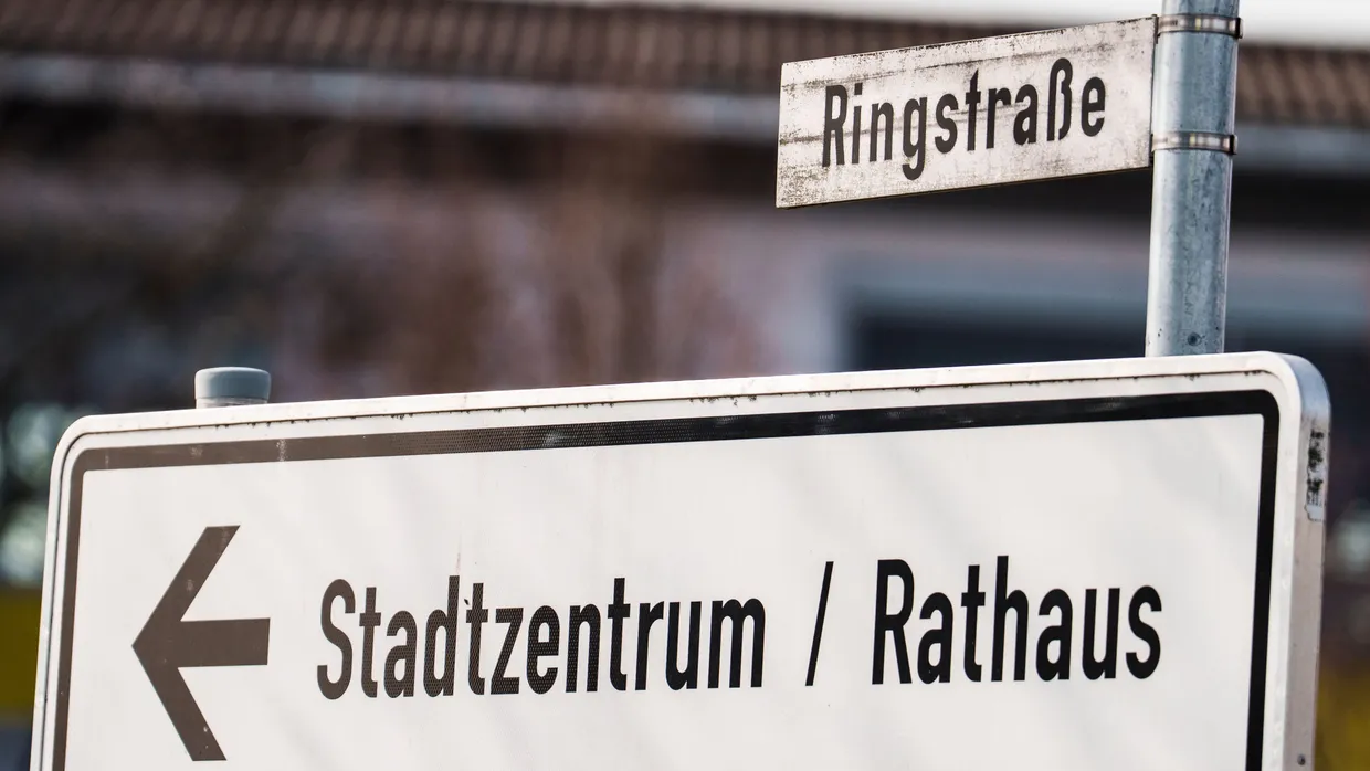 Der Weg zum Rathaus: In Raunheim ist die SPD nicht mehr die bestimmende Stadt.
