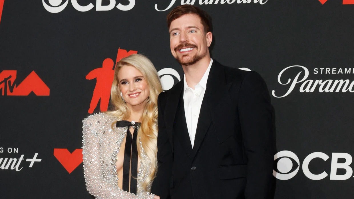 MrBeast und Thea Booysen bei den MTV Video Music Awards im September 2025