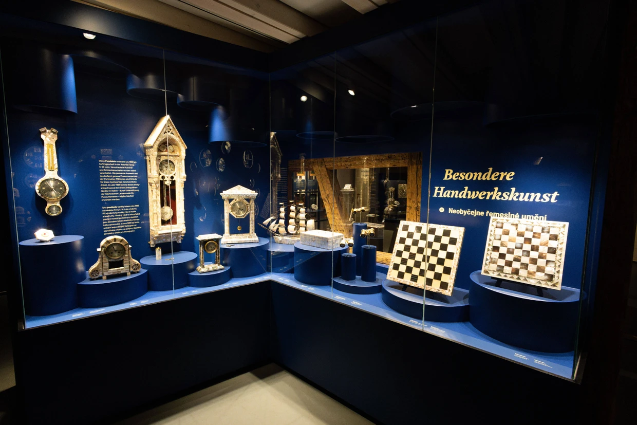 Blick in einer der Ausstellungsräume des Erlebnismuseums Perlmutter