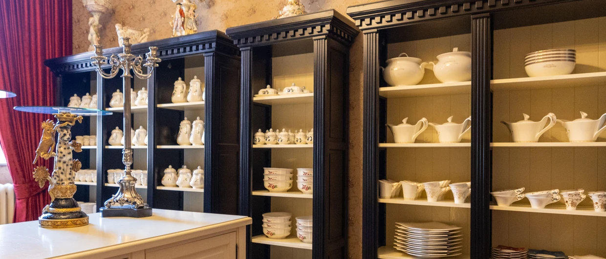 Porzellan und seine korrekte Positionierung ist eine Wissenschaft für sich.  .