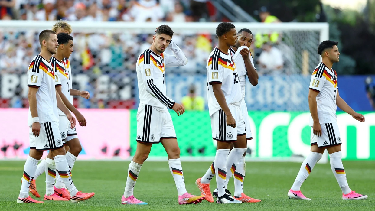 Enttäuschte Gesichter: Das DFB-Team scheidet schon im WM-Sechzehntelfinale aus.