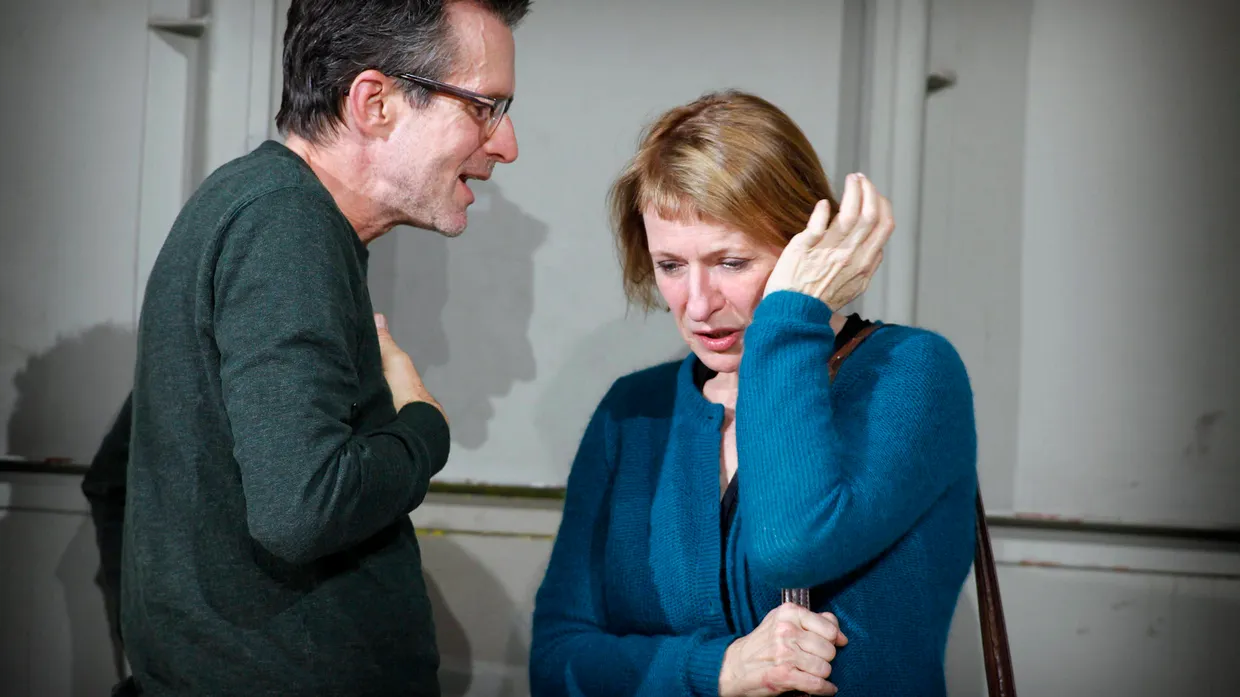 Virtuosen des Verlustschmerzes: Dagmar Manzel und Ulrich Matthes in „Gift“ von Lot Vekemans