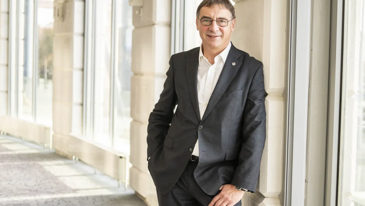 Volker Jung ist bis Ende Ende 2024 Kirchenpräsident der Evangelischen Kirche in Hessen und Nassau. Die Mitglieder können Nachfolger vorschlagen.