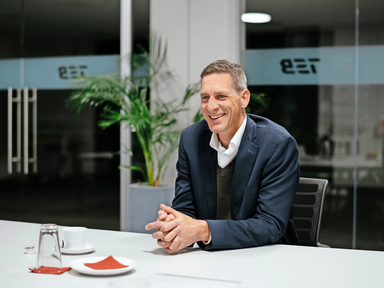 Stefan Bögl (50) ist seit 2017 Vorstandsvorsitzender des Bauunternehmens Max Bögl und ein Enkel des Firmengründers.