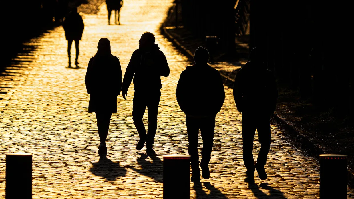 Sich verstecken oder den anderen ansprechen? Unsere Autorin hat am Main eine unangenehme Zufallsbegegnung gemacht.