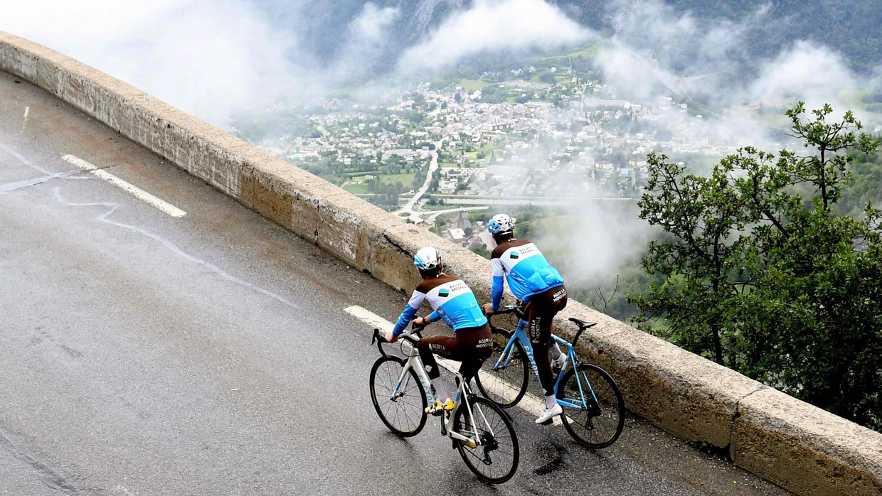 Tour de France: Alpe d'Huez ist auch fr Freizeit-Radfahrer ein Mythos | FAZ