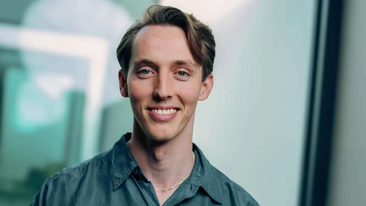 Hat gut lachen: Ona-Mitgründer Johannes Landgraf verkauft sein Unternehmen an Open AI.