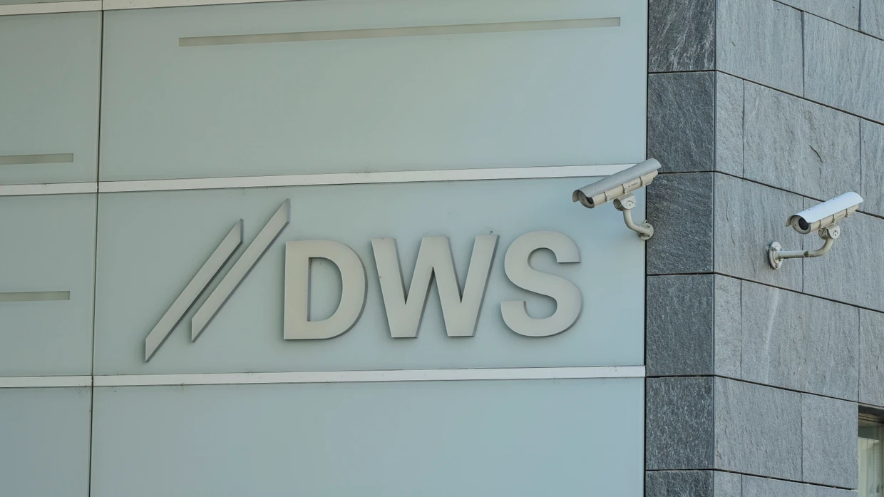 Die Fondsgesellschaft DWS will sich künftig Deutsche Asset Management nennen.
