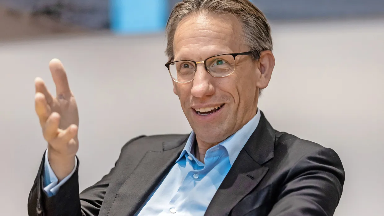 Jörg Kukies, 56, erbte den Posten des Finanzministers Anfang November ziemlich unverhofft vomFDP-Vorsitzenden Christian Lindner. den Posten des Finanzministers Anfang November ziemlich unverhofft vom