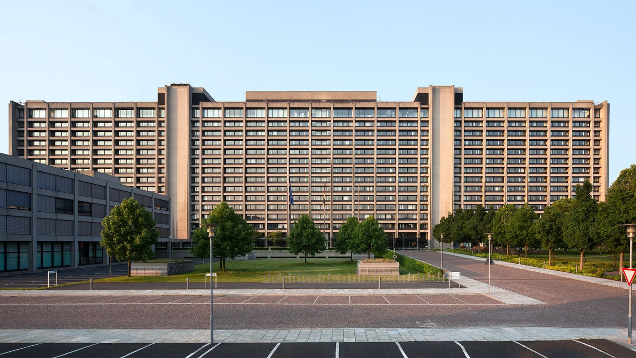 Architektur der alten Bundesbankzentrale in Frankfurt