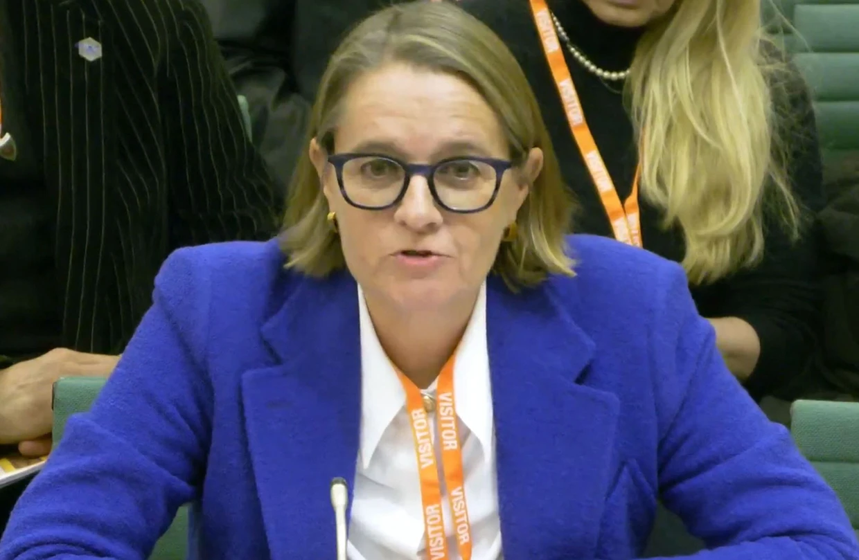 Niemand prüfe sich intern so genau wie die BBC, meinte Caroline Daniel, ehemalige Mitberaterin des Gremiums für redaktionelle Maßstäbe.