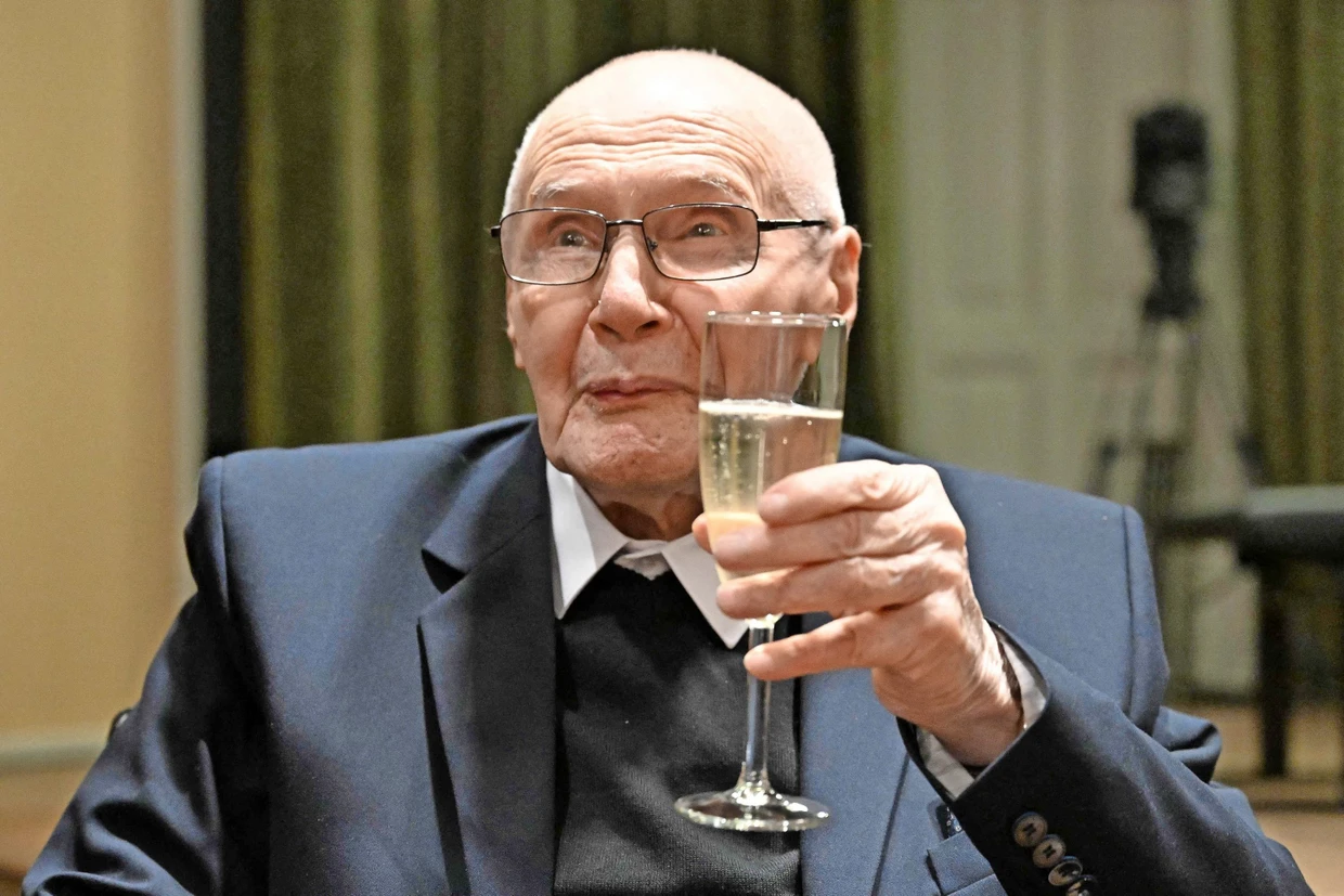 György Kurtág bei der Feier zur Verleihung der Ehrendoktorwürde der Franz-Liszt-Akademie am 6. Februar 2026