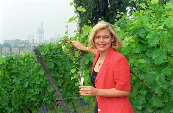 Sie war deutsche Weinkönigin, aber wurde nie Landesmutter: Julia Klöckner 1996