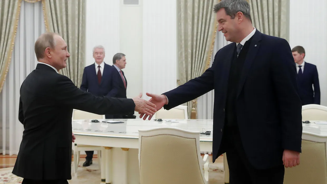 Nicht ganz auf Augenhöhe: Putin und Söder