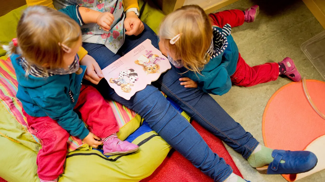 Nicht jede Erzieherin liest Kindern vor.