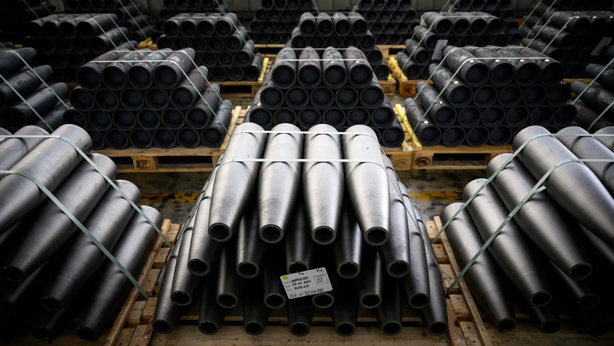 155-mm-Granatenfertigung in Frankreich im April
