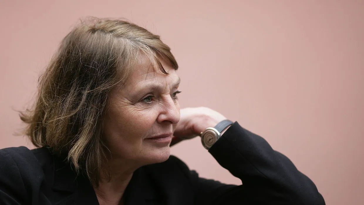 „Streitbar, klug und künstlerisch anspruchsvoll“ nannte Siv Bublitz, Verlegerische Geschäftsführerin bei S. Fischer, noch ihren jüngsten Roman: Monika Maron, aufgenommen im März 2009 in Mainz.