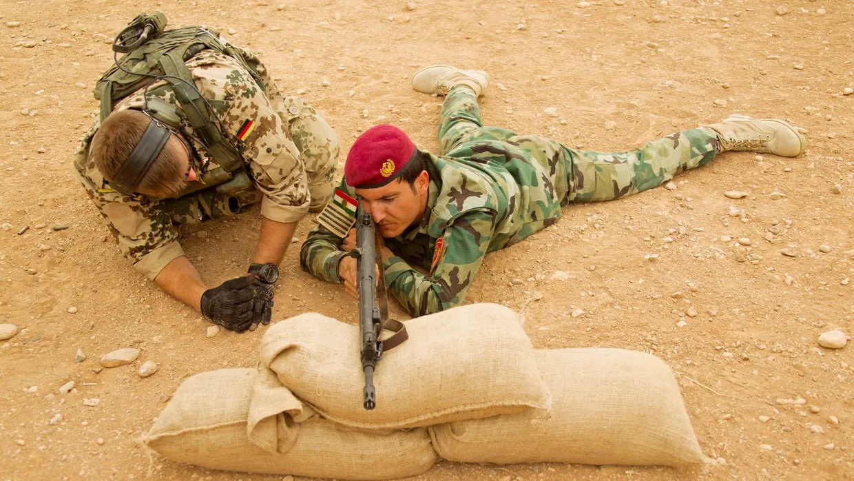 Schon seit dem vergangenem Herbst bilden deutsche Soldaten Peschmerga im Nordirak an der Waffe aus