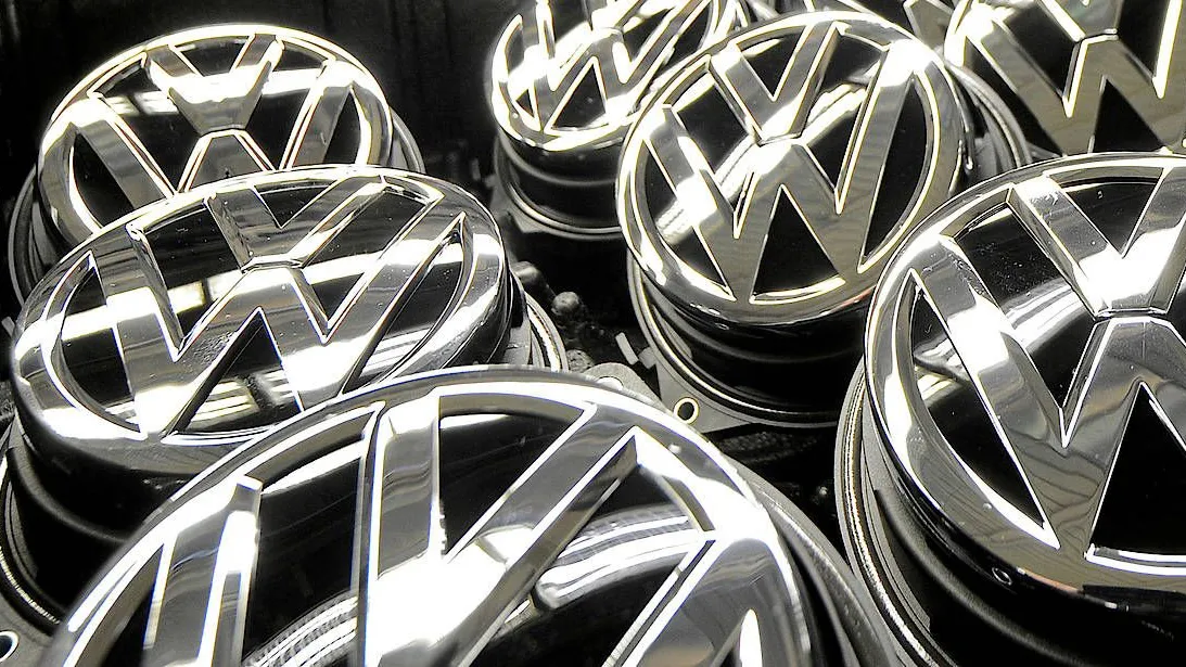 Volkswagen will alleine in Deutschland bis zu 23.000 Stellen streichen.