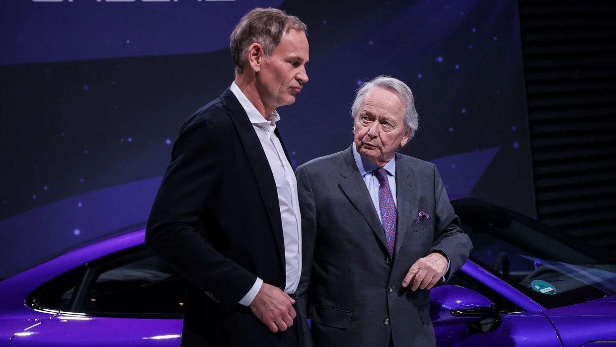 Gemeinsam auf einer Porsche-Veranstaltung: Volkswagen-Chef Oliver Blume (links) mit Aufsichtsrat Wolfgang Porsche im März