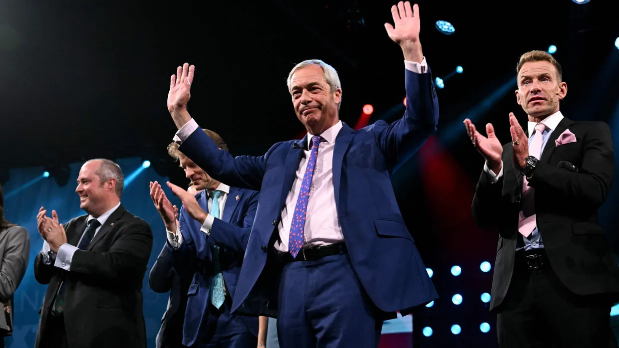 Der Vorsitzende von Reform UK, Nigel Farage, am Samstag auf einem Parteitag in Birmingham.