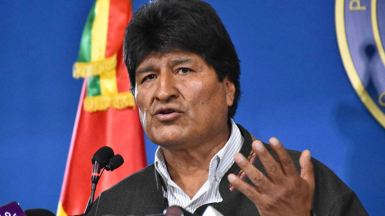 Der langjährige Staatschef Evo Morales war am Sonntag nach dreiwöchigen Protesten gegen seine Wiederwahl zurückgetreten.