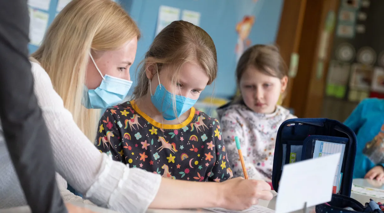 Unterricht in einer ersten Klasse in Neckartailfingen