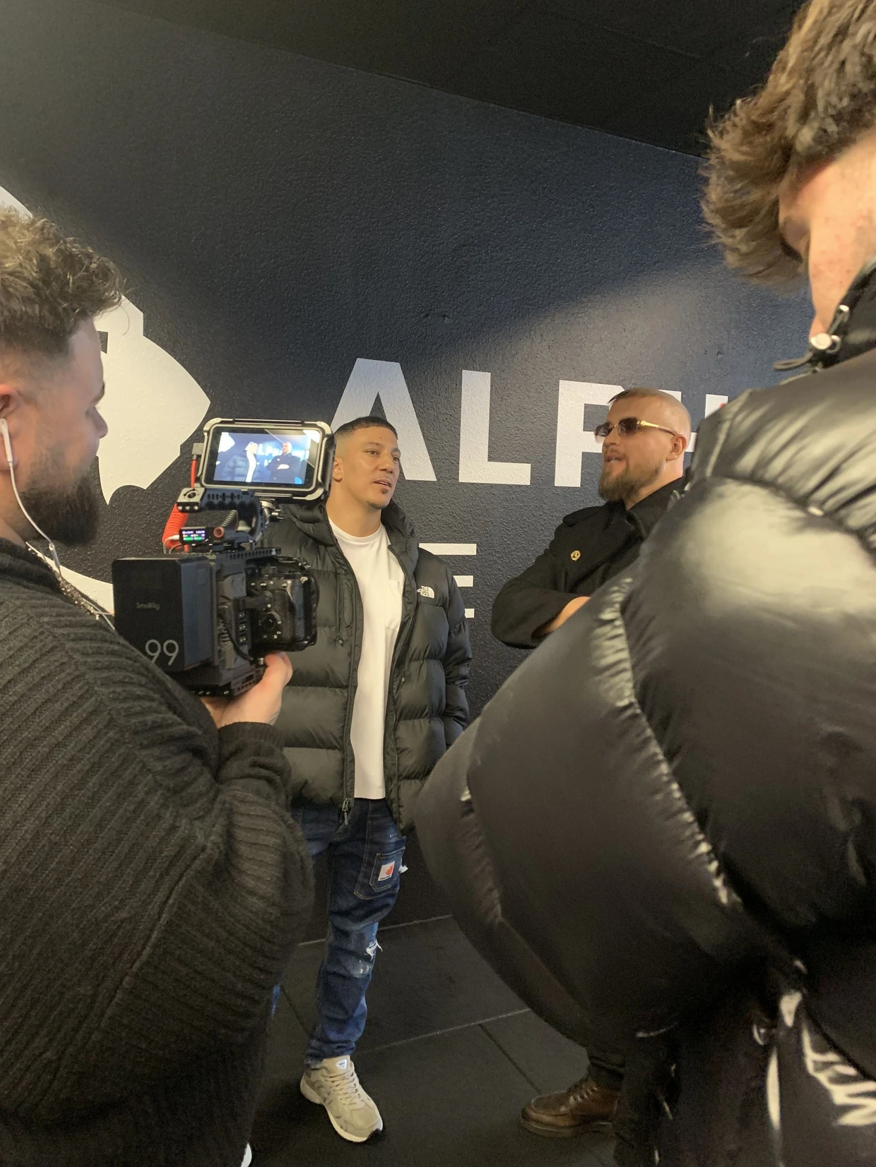 Felix Blume und Farid Bang im Alpha Gym Empire