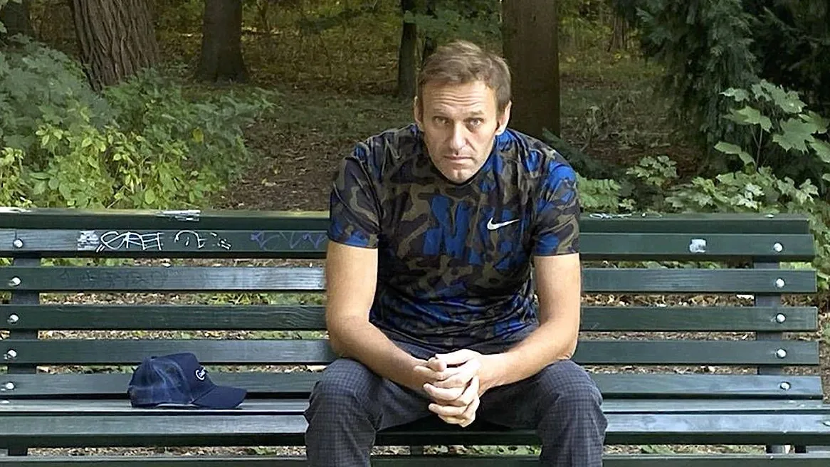 Sichtlich gezeichnet, aber am Leben: Dieses Foto veröffentlichte Alexej Nawalnyj am 23. September auf seinem Instagram-Account