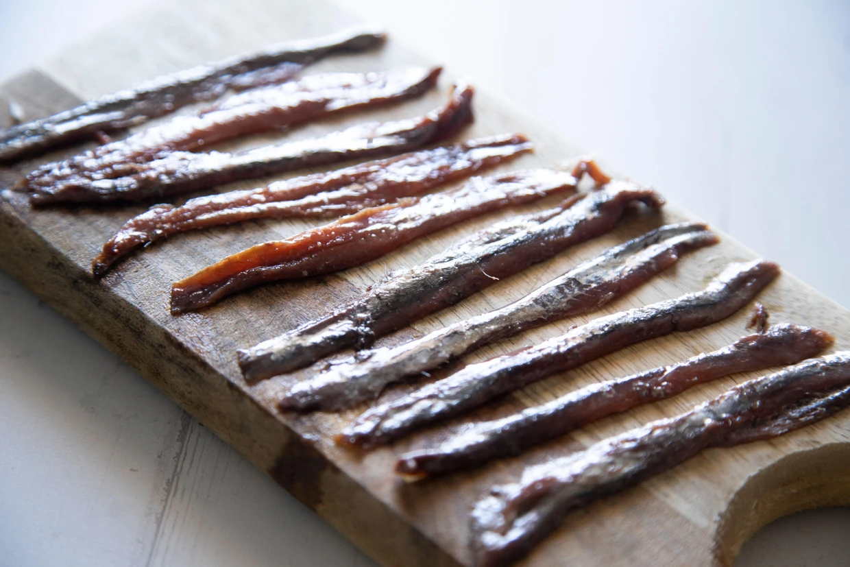 Sehr gut, sehr teuer und in spanischen Restaurants in Deutschland fast unverkäuflich: Anchovis aus Kantabrien