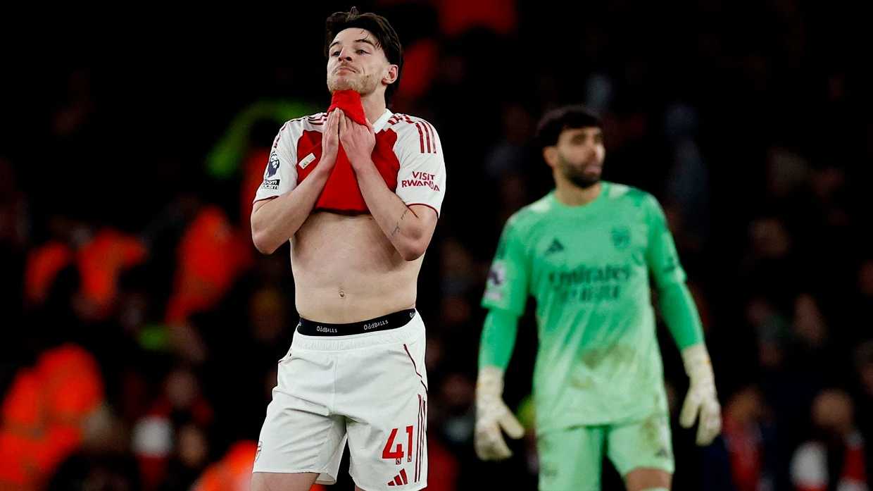 Nicht nur Declan Rice zeigte Frust: Der Vorsprung der „Gunners“ in der Premier League schrumpft und schrumpft.