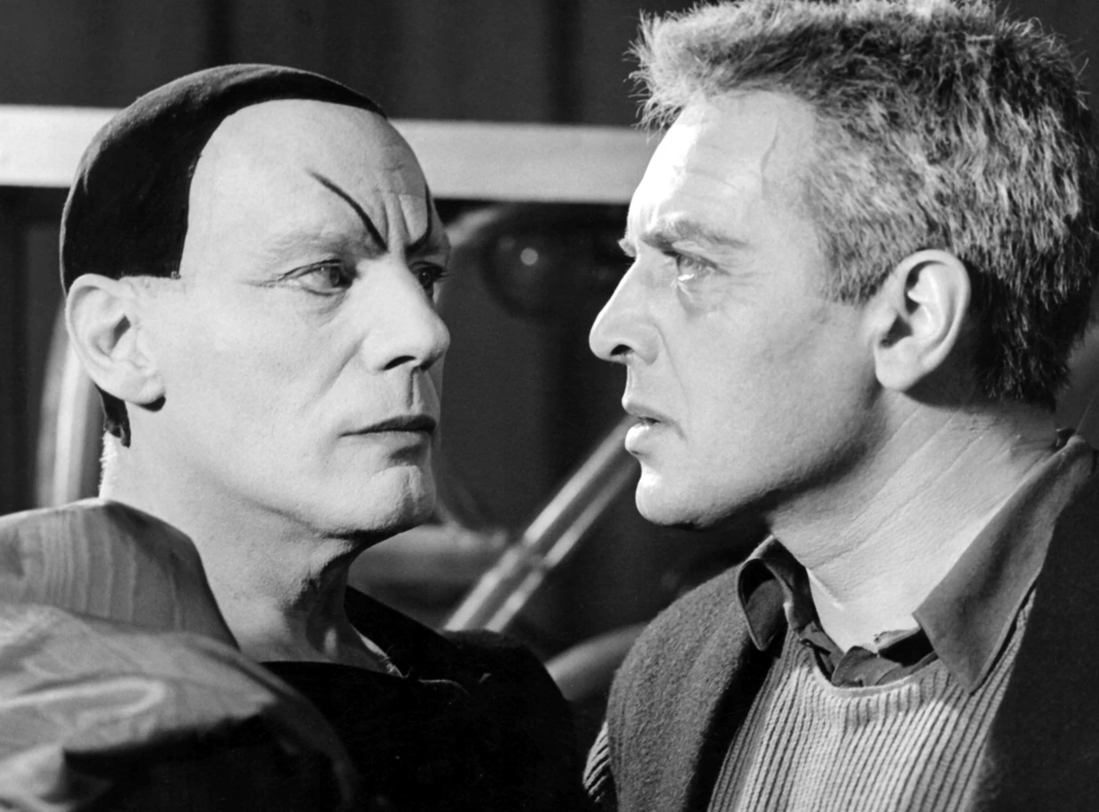 Hatten die Ministerpräsidenten dazu etwas im Sinn: Szenenfoto zur Inszenierung von „Faust I“, 1957 am Deutschen Schauspielhaus in Hamburg, von Gustaf Gründgens (links), mit Will Quadflieg.