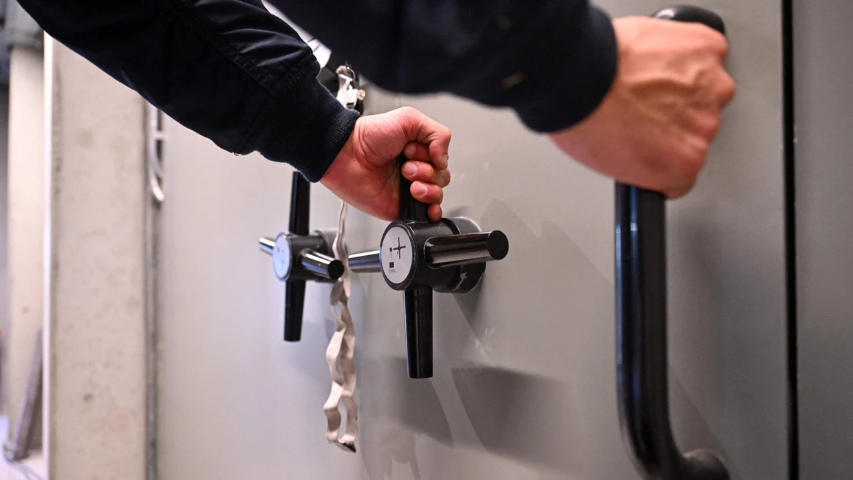 Safe in the World War bunker: The Future Forum for Precious Metals got off to a dramatic start this year.