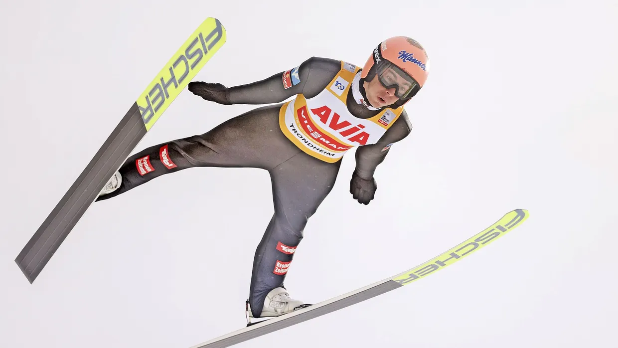 Der Konkurrenz davongeflogen:
Stefan Kraft gewinnt den Gesamtweltcup.