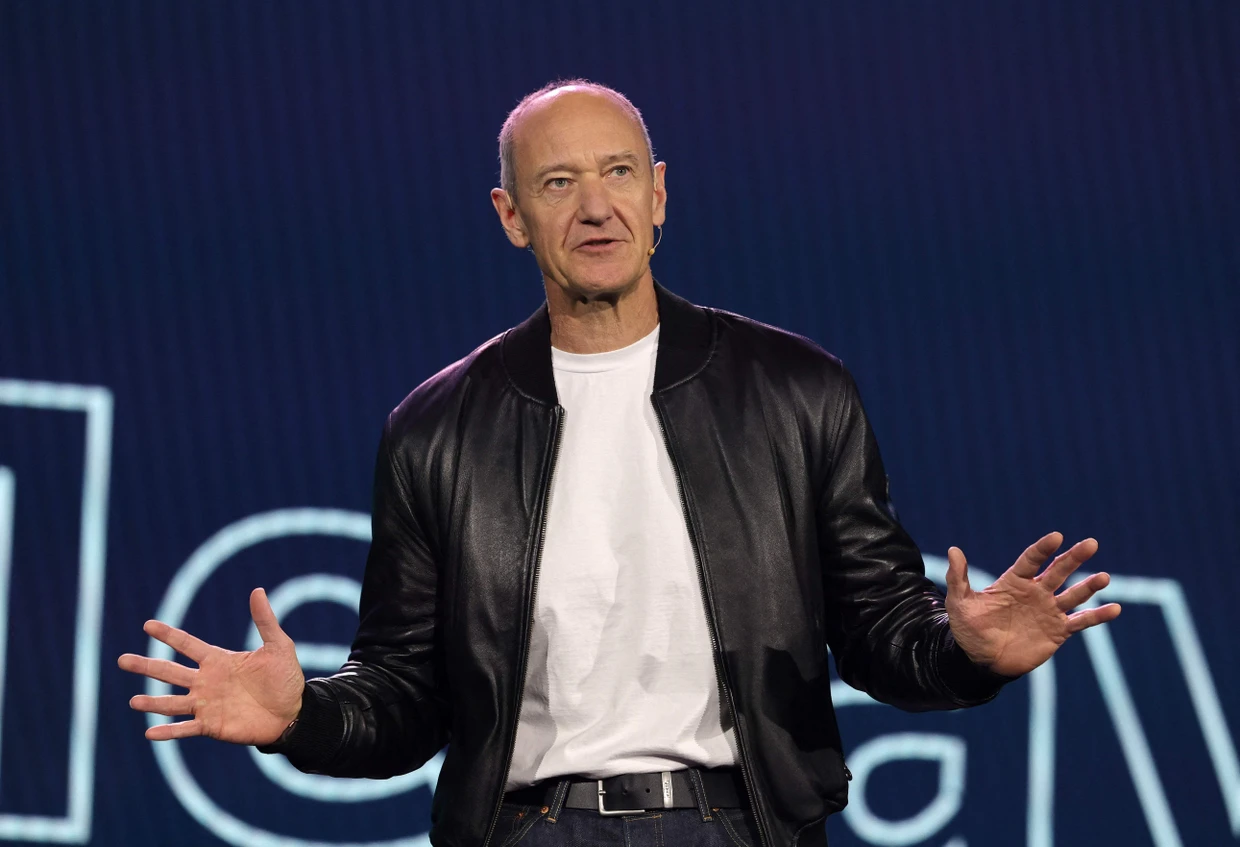 Anbiederung an Jensen Huang? Roland Busch im Januar 2024 in Las Vegas