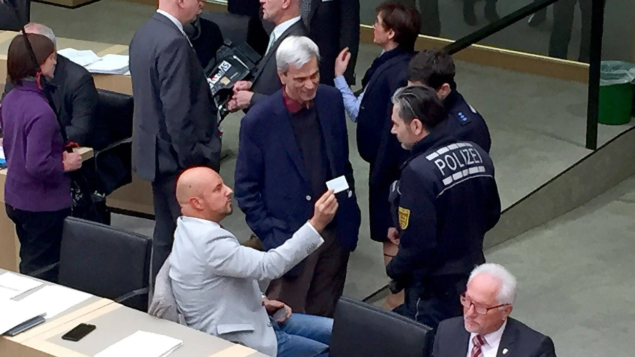 AfD-Landesvorstand will Stefan Räpple aus Partei ausschließen | FAZ