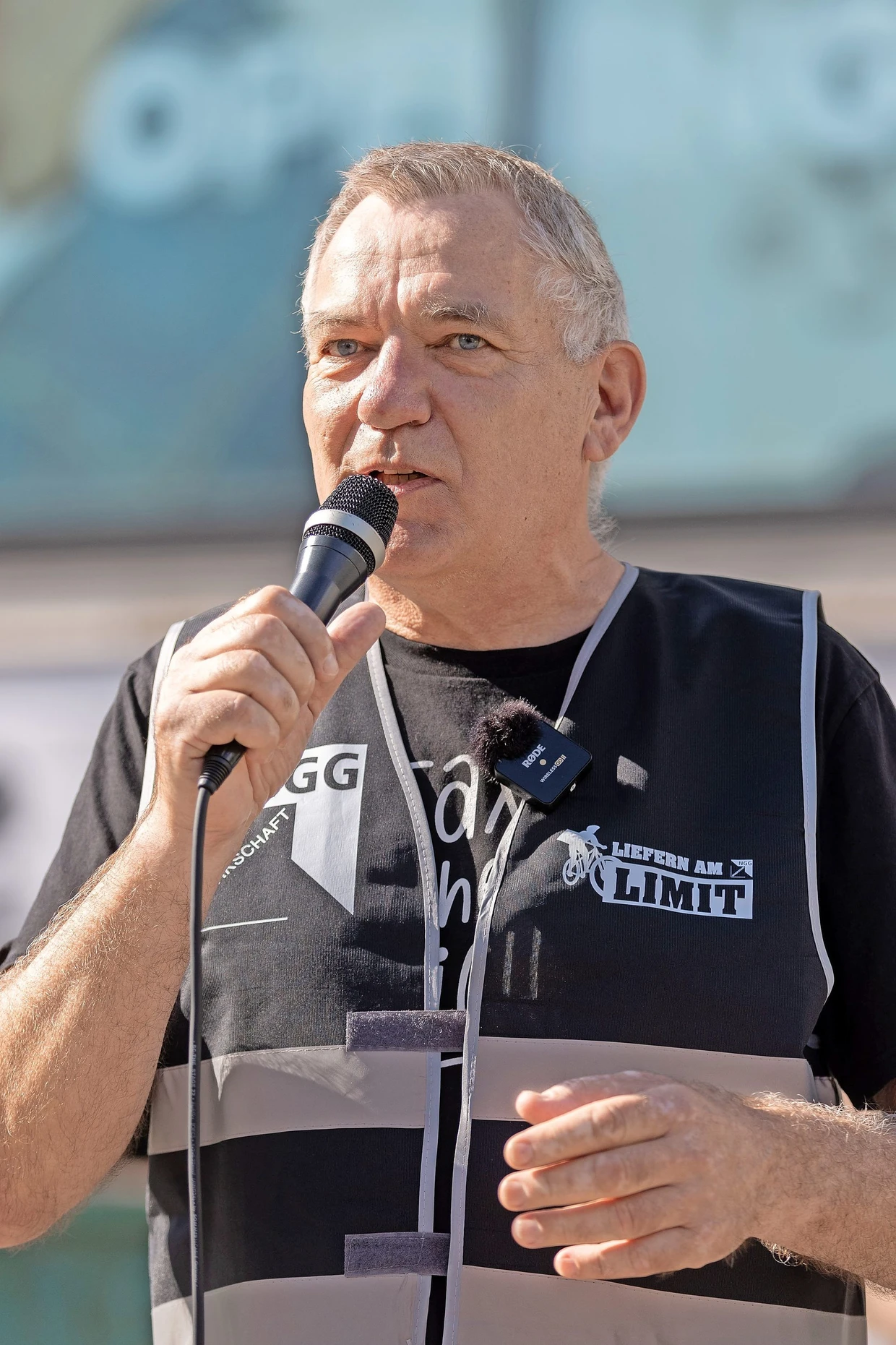 Parteidiplomat: Jan van Aken