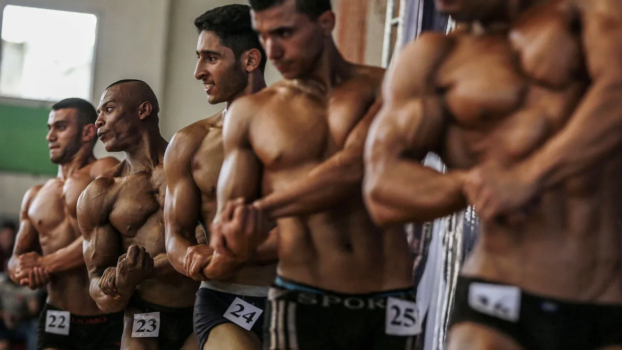 Palästinensische Bodybuilder lassen im September 2019 beim Bodybuilding- und Fitness-Wettbewerbs ihre Muskeln spielen.