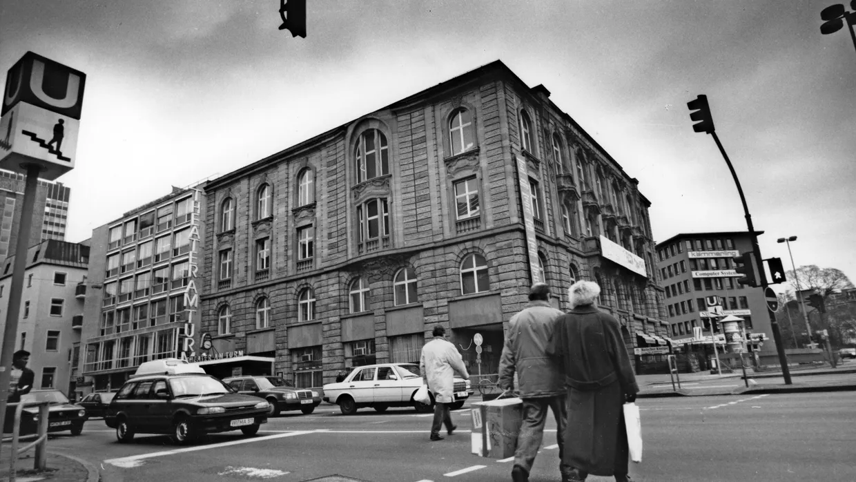 Spielstätte und Lernort: das Volksbildungsheim, in dem heute das Metropolis-Kino untergebracht ist.