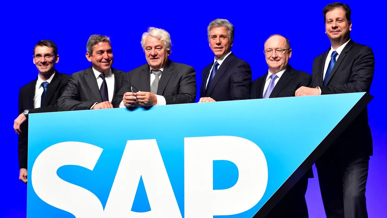 Der SAP-Vorstand freut sich.
