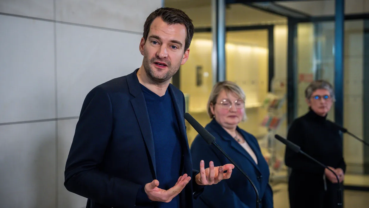 Johannes Vogel, erster Parlamentarischer Geschäftsführer der FDP-Bundestagsfraktion, kritisiert die Pläne zur Kindergrundsicherung